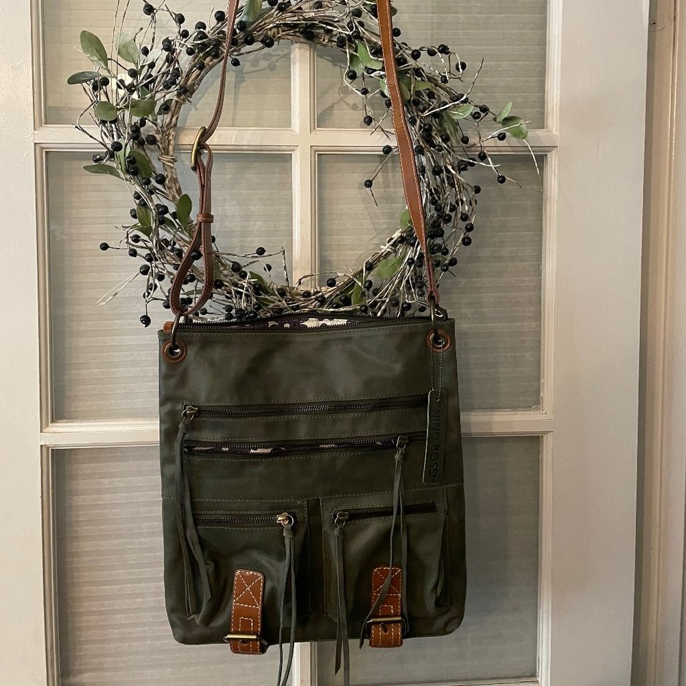 NWOT Nino Bossi Cross-body bag